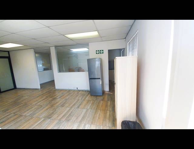 108M² OFFICE FOR SALE IN MARCONI BEAM INDUSTRIA
